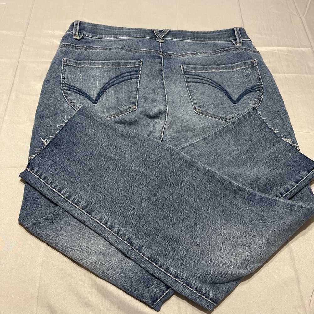 Democracy High Rise Jeans Size 12| Y2K Straight Leg Raw Hem‎ Denim - Picture 2 of 6